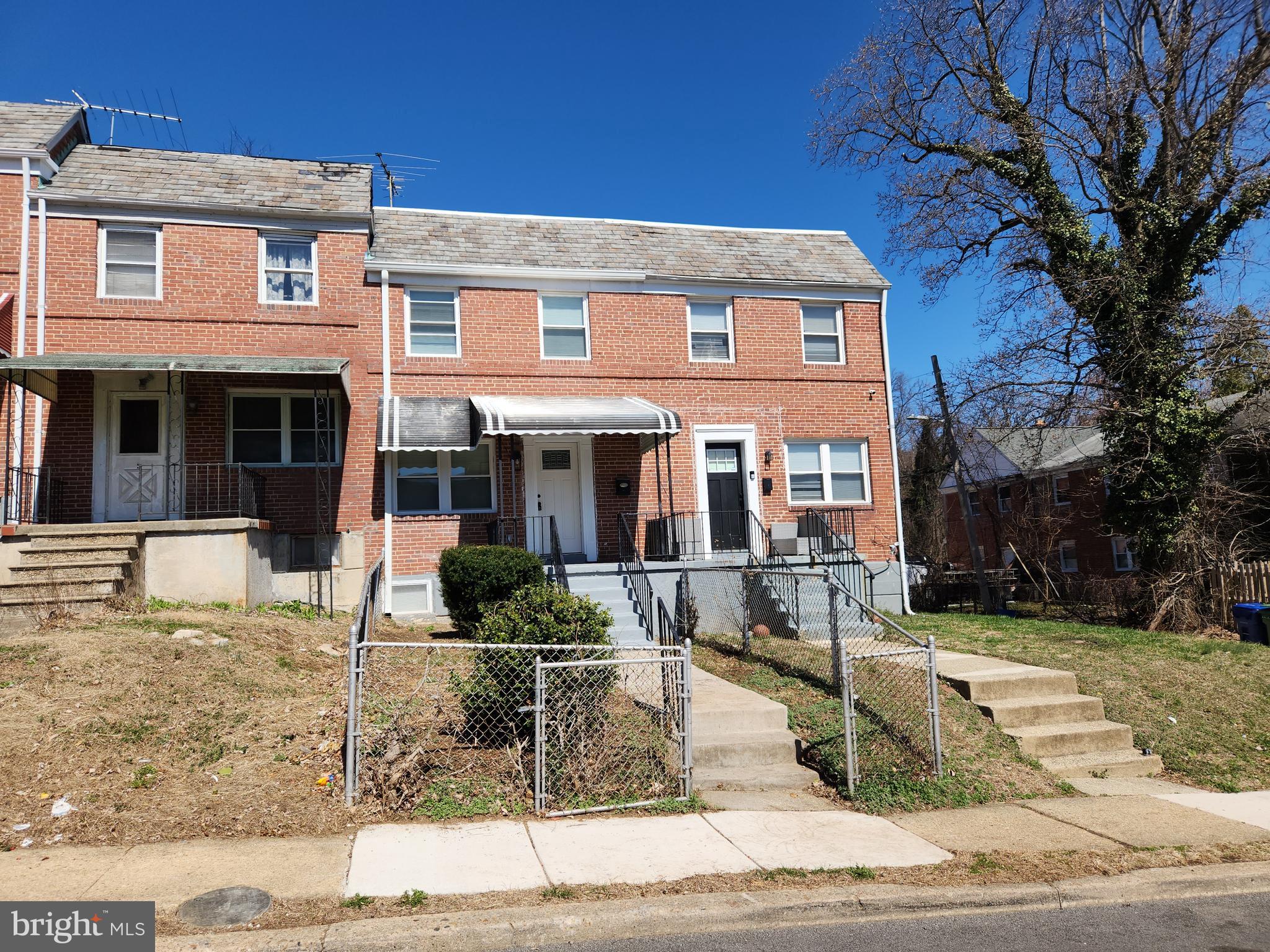 EDMONDSON VILLAGE - Residential Lease