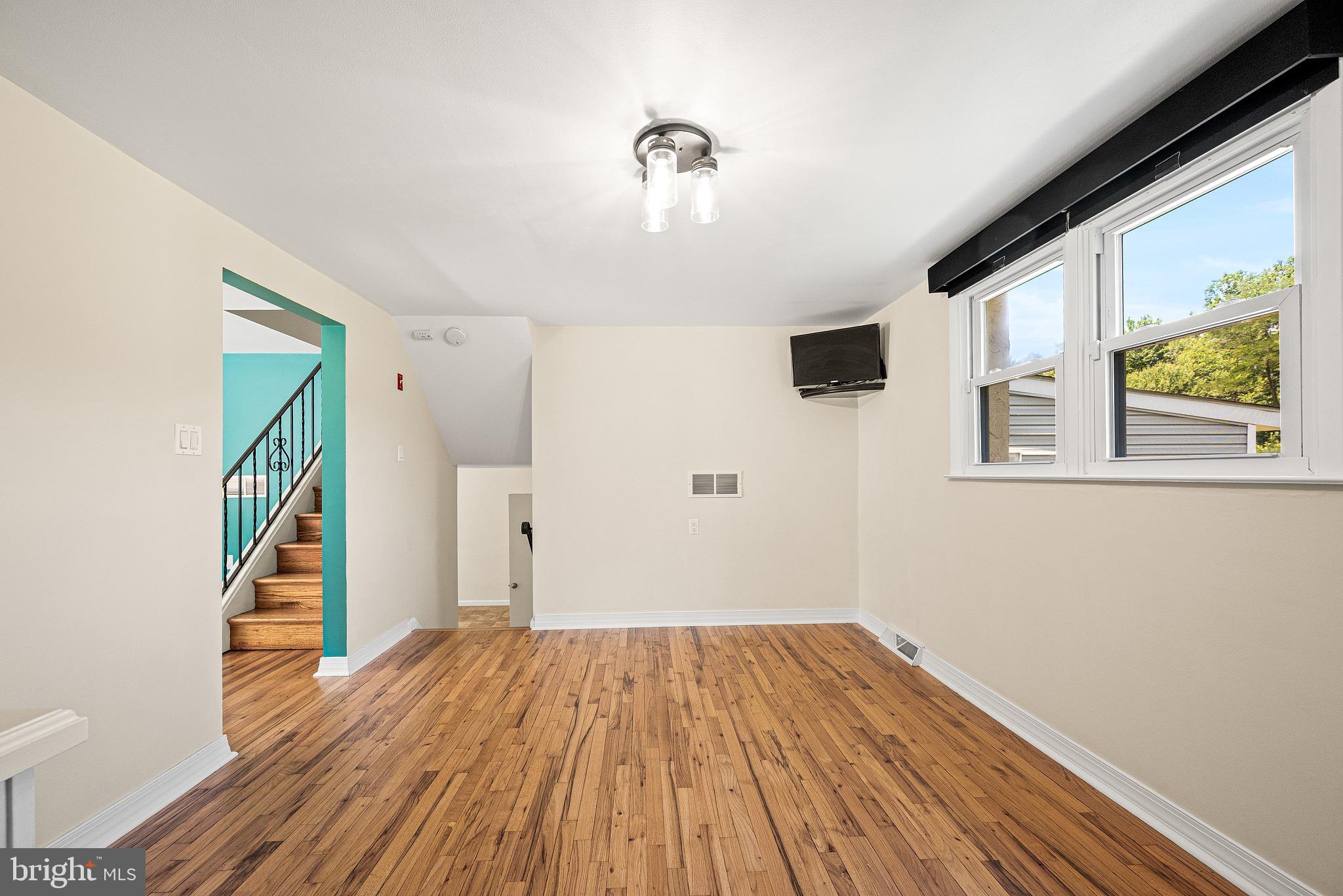 ASPENWOOD - Residential