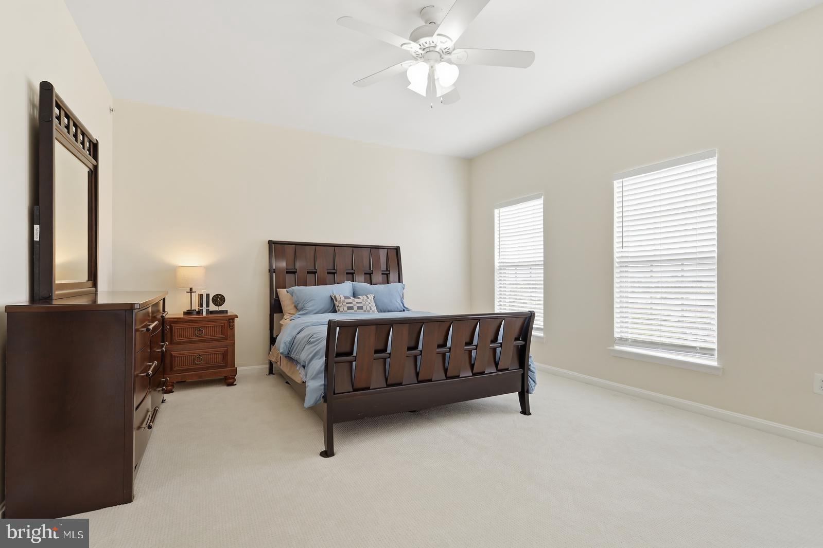 MADISON CRESCENT - Residential