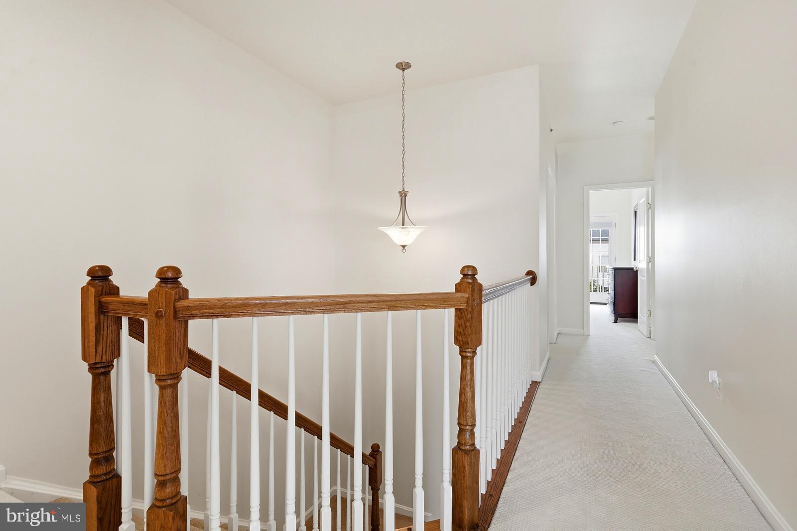 MADISON CRESCENT - Residential