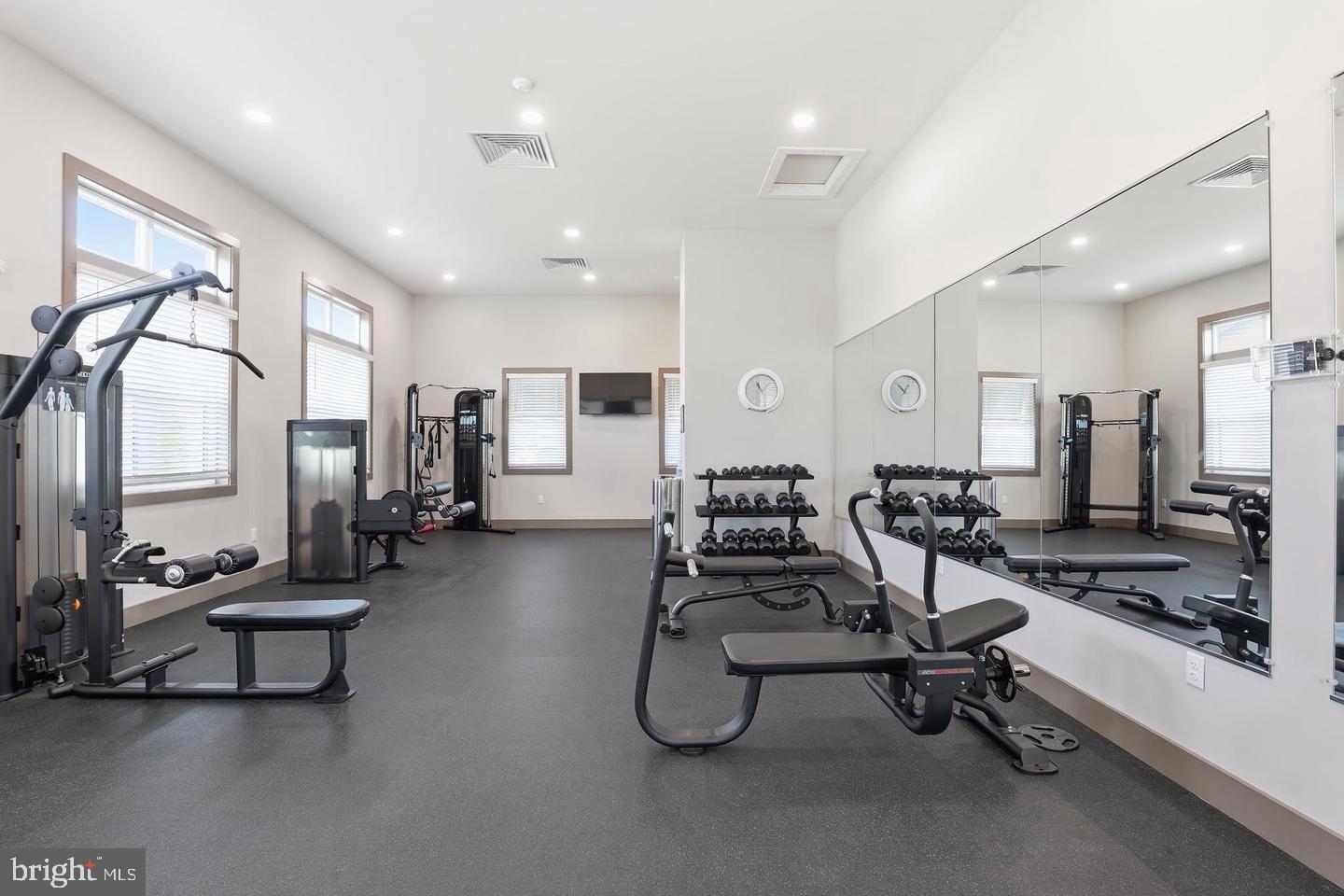 HEADWATER COVE - Residential