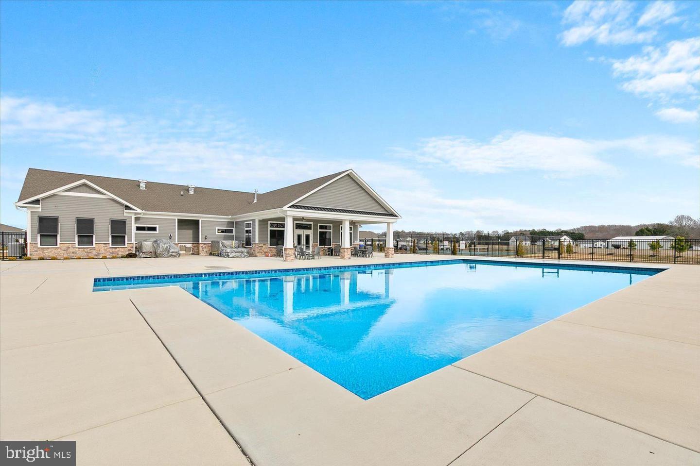 HEADWATER COVE - Residential