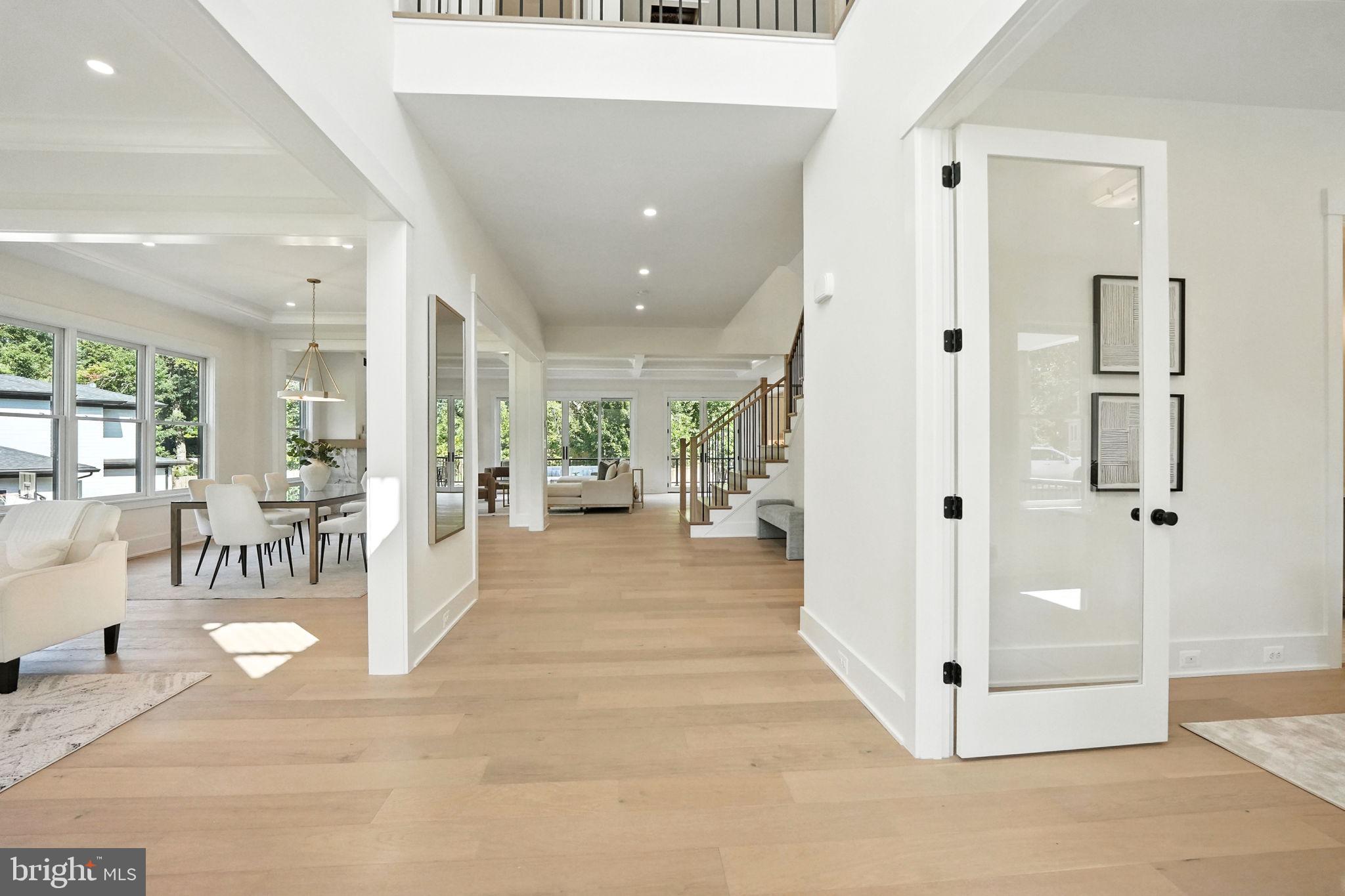 PINE RIDGE - Residential