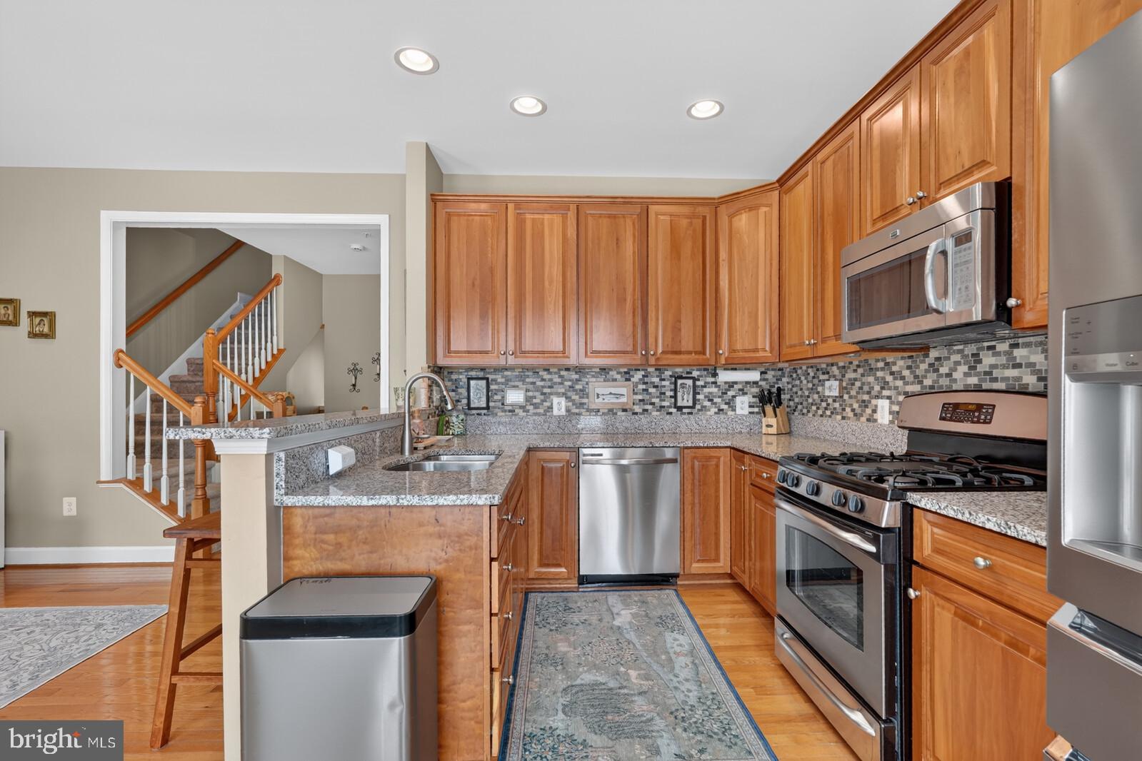 SUMMERFIELD CROSSING - Residential
