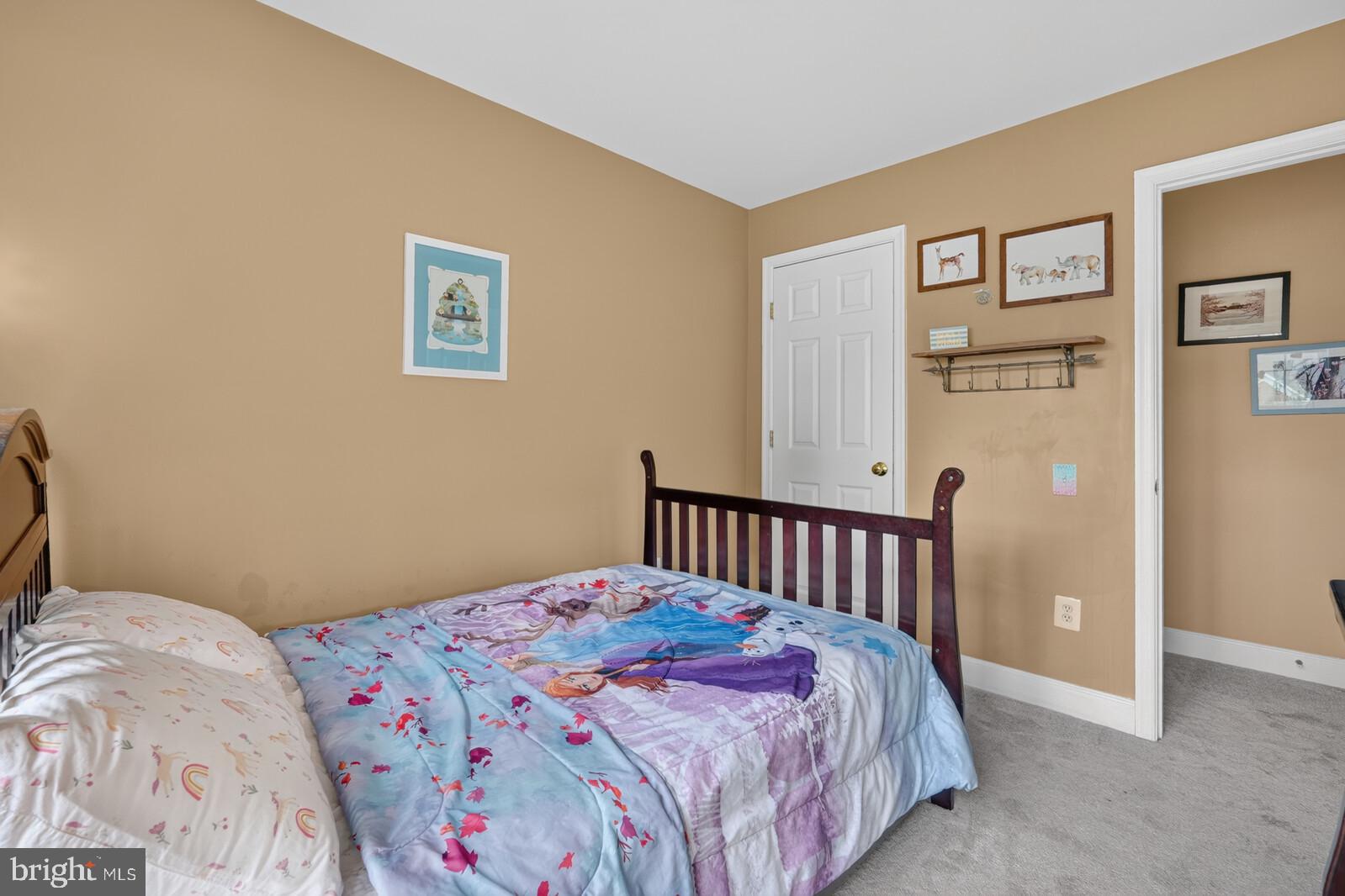 SUMMERFIELD CROSSING - Residential