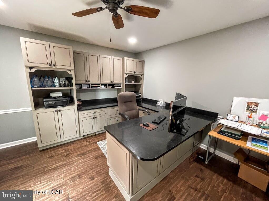 EAGLE ROCK RESORT - Residential