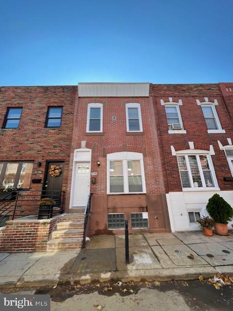 LOWER MOYAMENSING - Residential Lease
