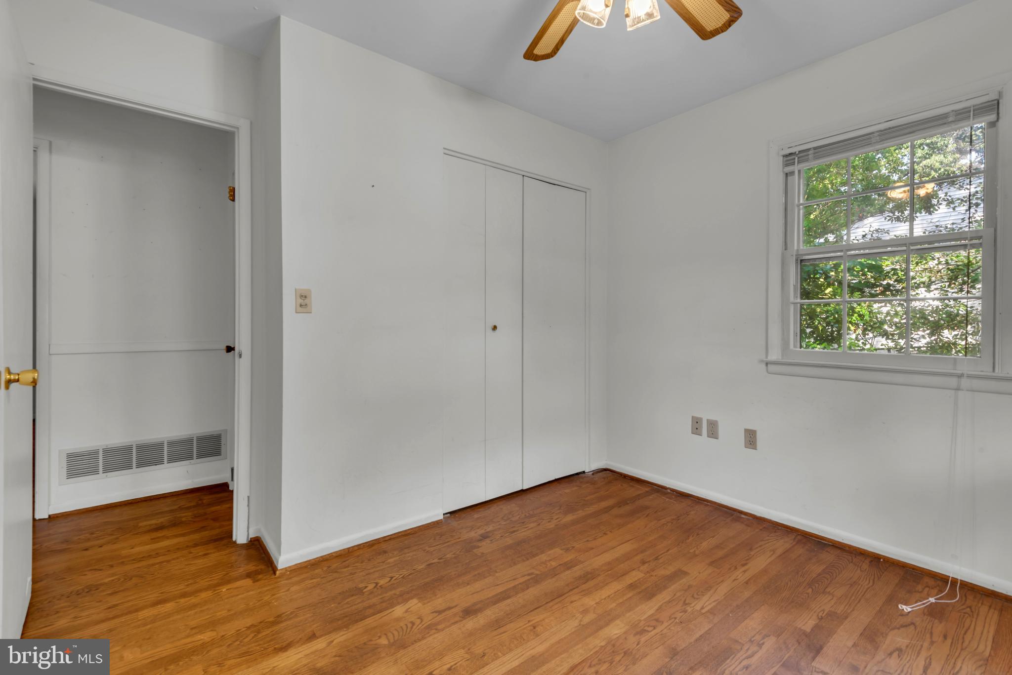 LONG POINT ON THE MAGOTHY - Residential