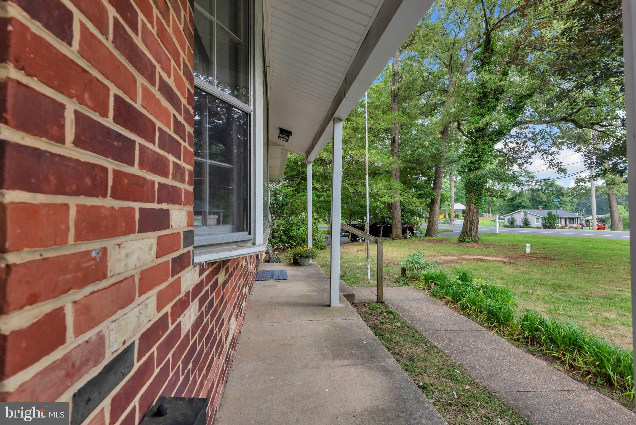 LONG POINT ON THE MAGOTHY - Residential