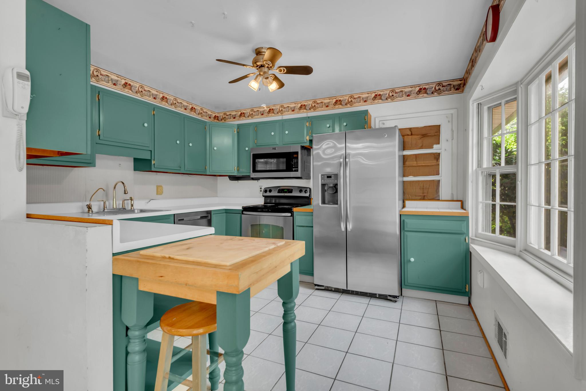 LONG POINT ON THE MAGOTHY - Residential
