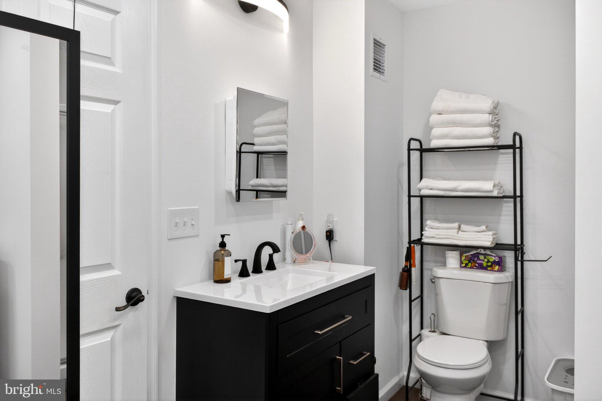 OAK HILLS - Residential