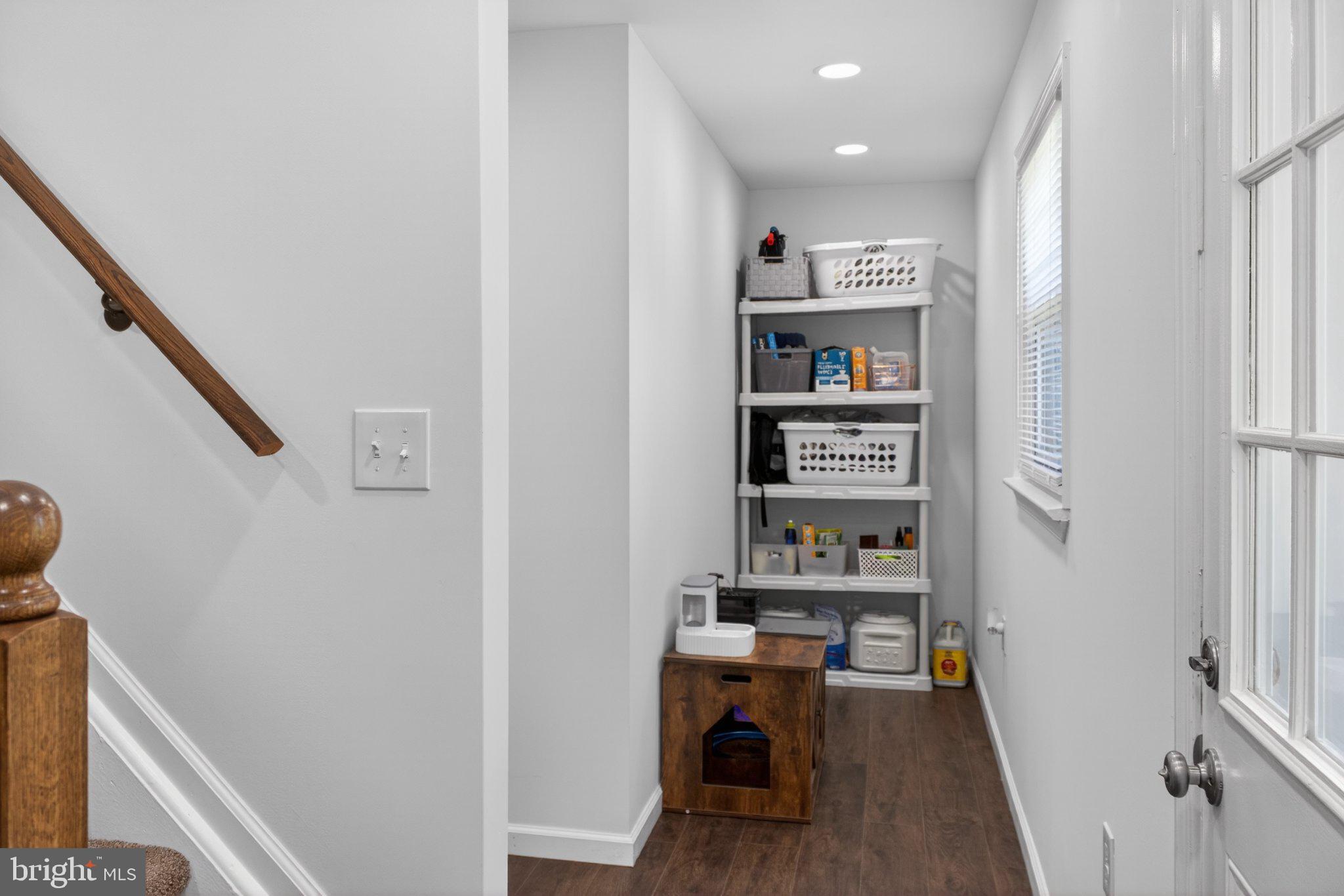 OAK HILLS - Residential
