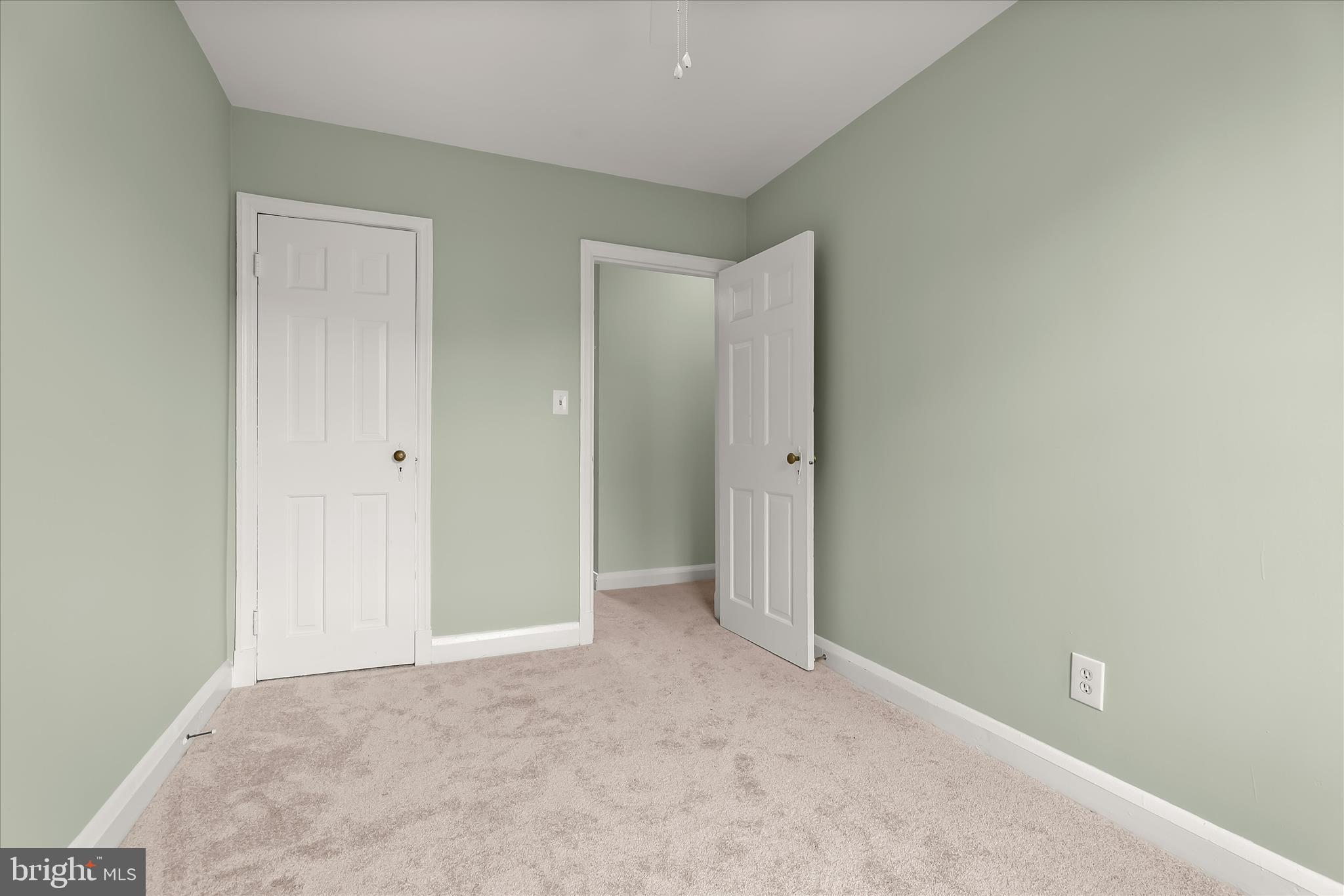 SHADY NOOK - Residential