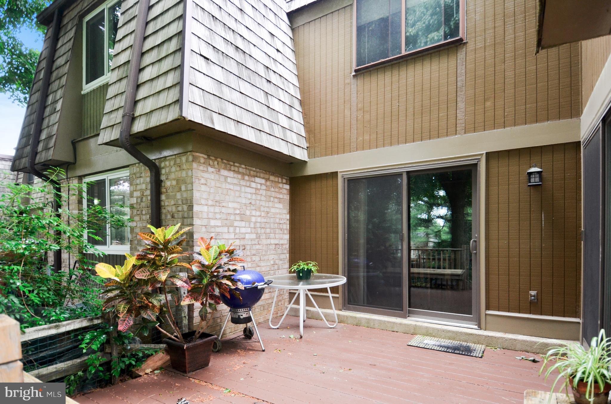 STEDWICK TOWNHOUSES - Residential