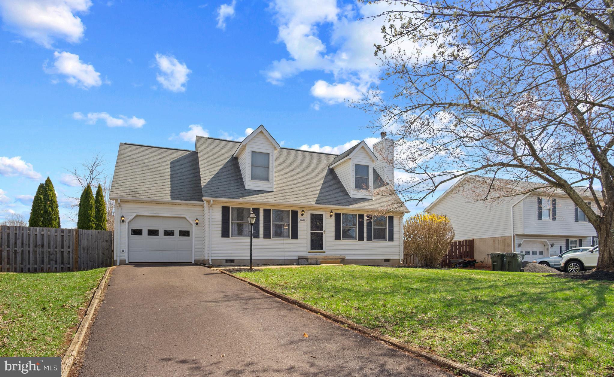 Welcome to this well-maintained 3-bedroom, 2-bathroom Cape Cod in a desirable community with fantastic amenities! This home features a main-level bedroom, a cozy fireplace, and a spacious kitchen-dining combo perfect for gatherings. Enjoy outdoor living with a fenced backyard, back patio, and a 1-car garage for convenience. The community offers a clubhouse, pool, gym, and entertainment room—everything you need for an active and social lifestyle. Don’t miss this opportunity—schedule your tour today!