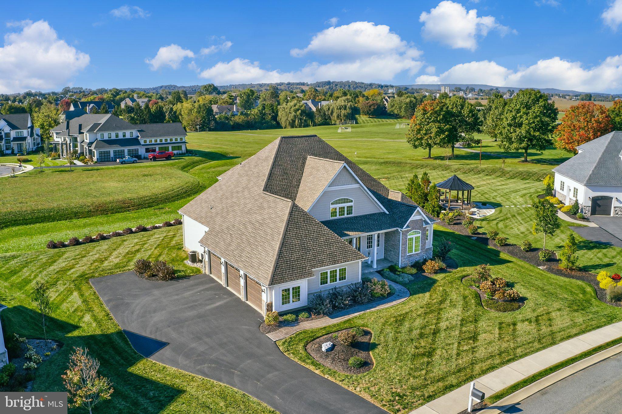 STONEHENGE ESTATES - Residential