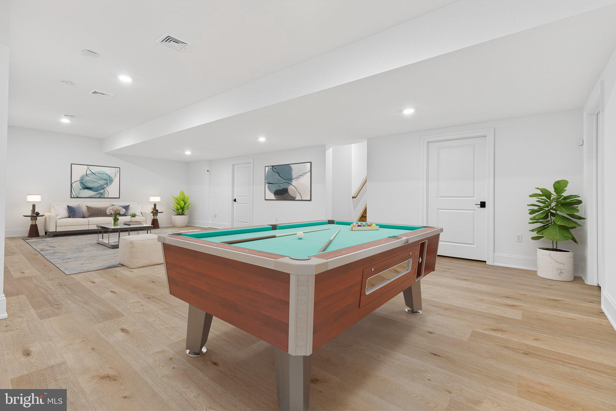 STONEHENGE ESTATES - Residential