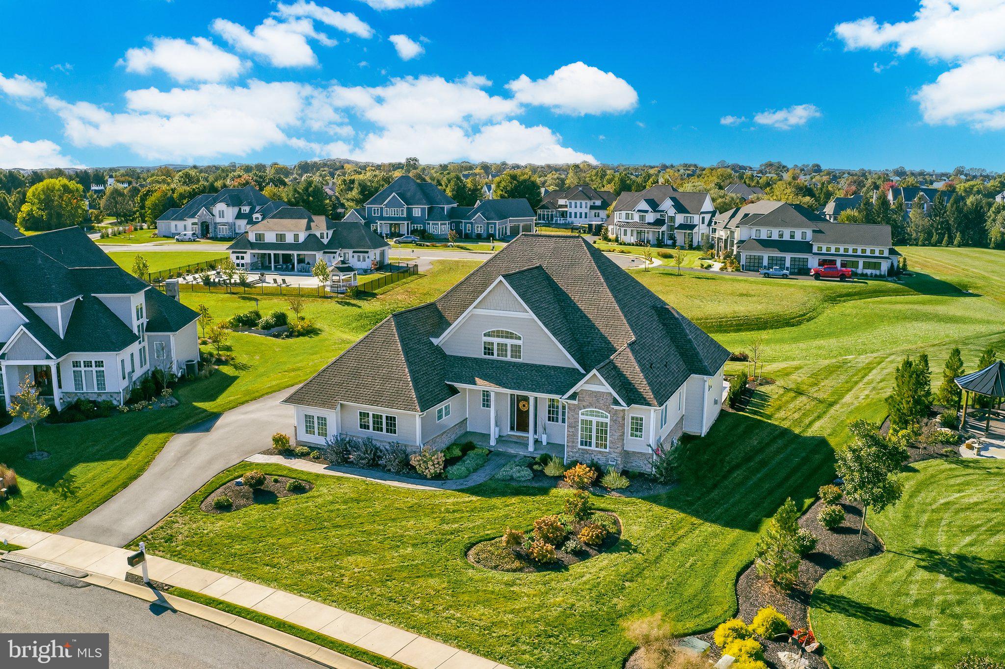 STONEHENGE ESTATES - Residential
