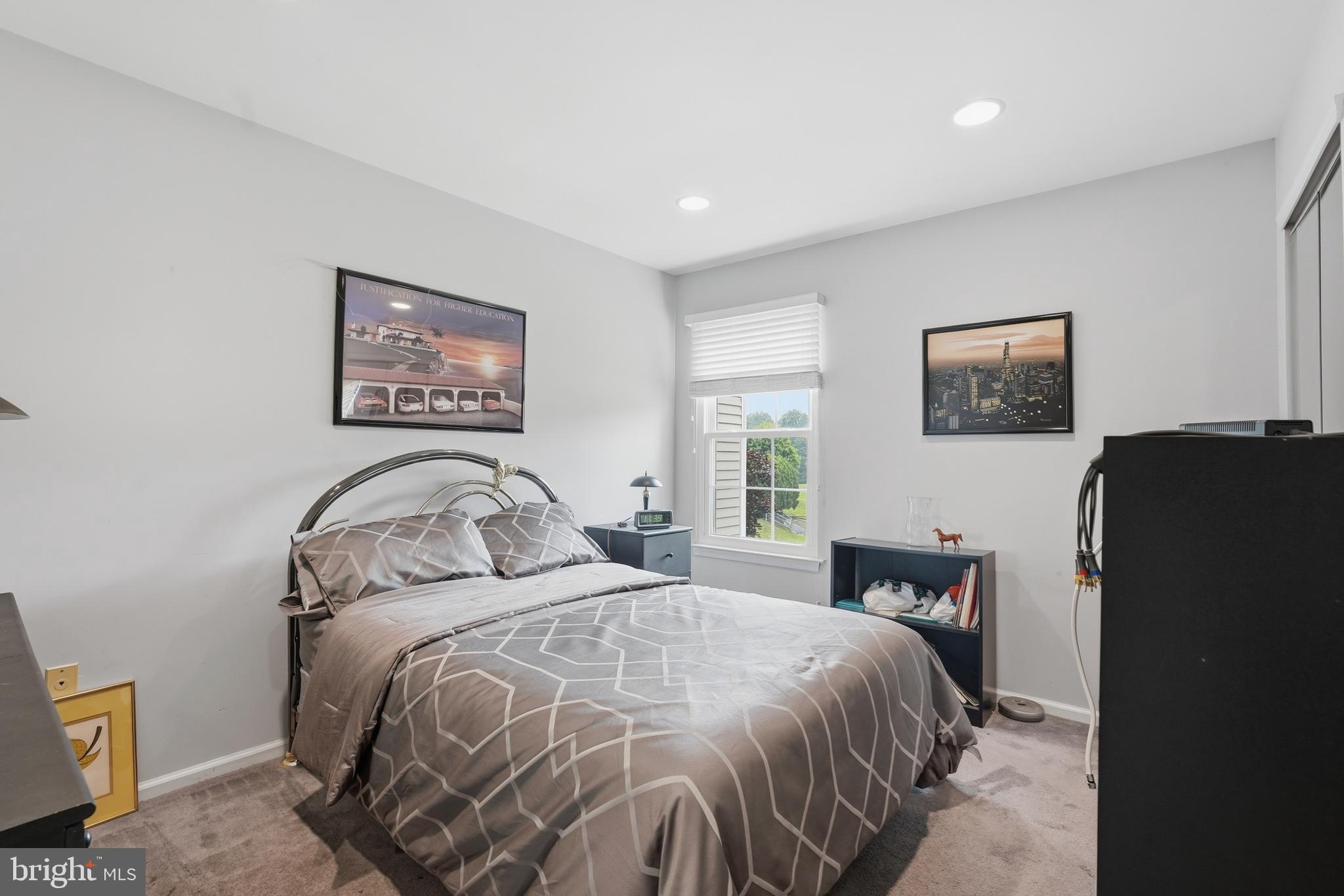 NEWTOWN GRANT - Residential