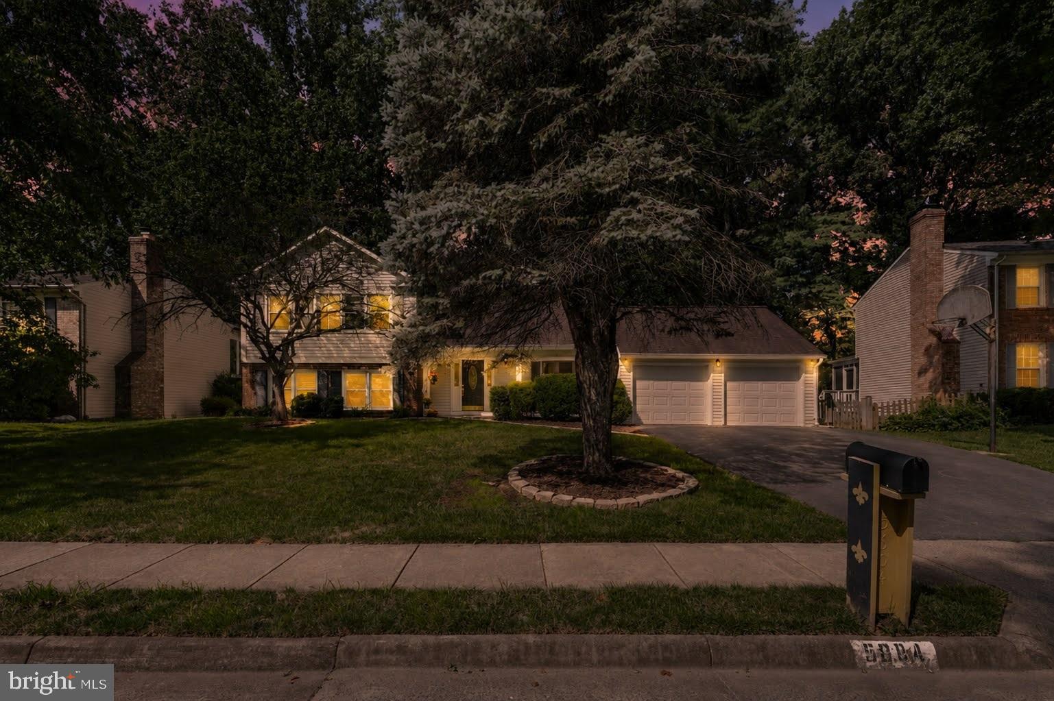 SIGNAL HILL - Residential