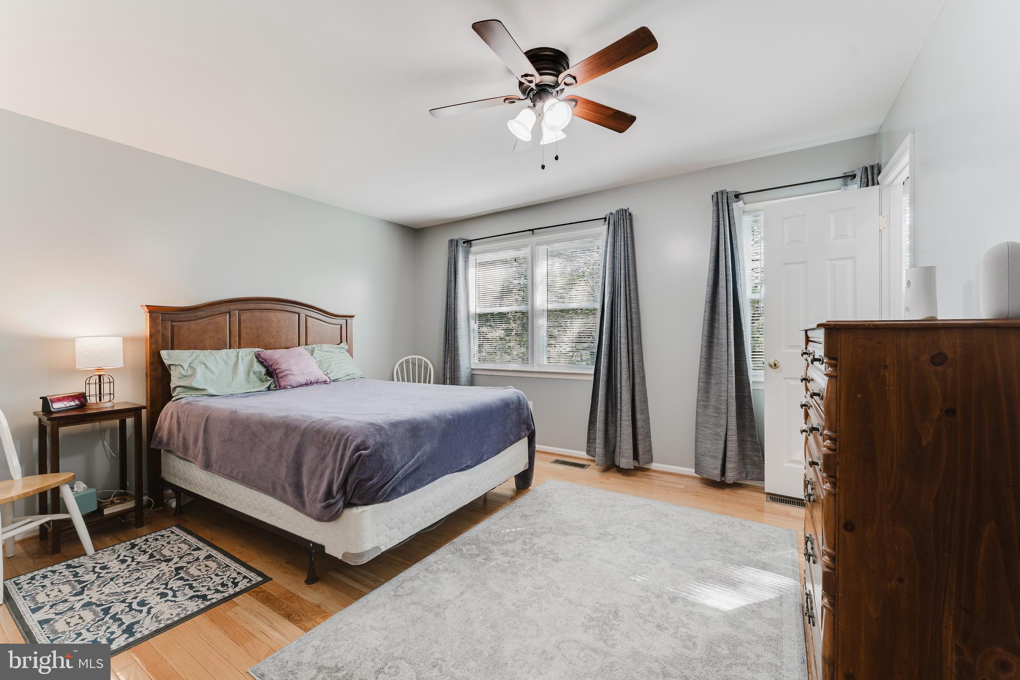 SIGNAL HILL - Residential