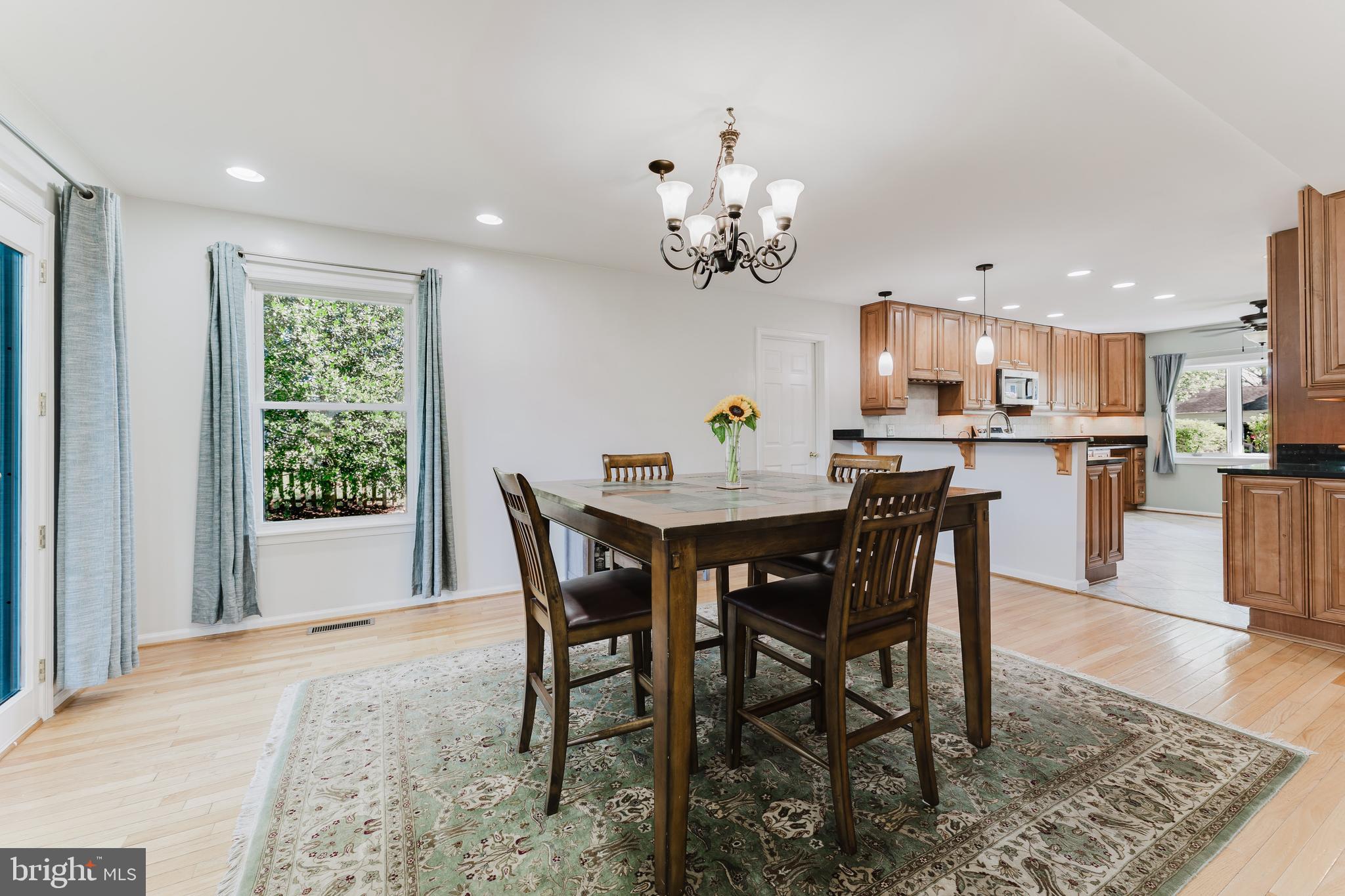 SIGNAL HILL - Residential