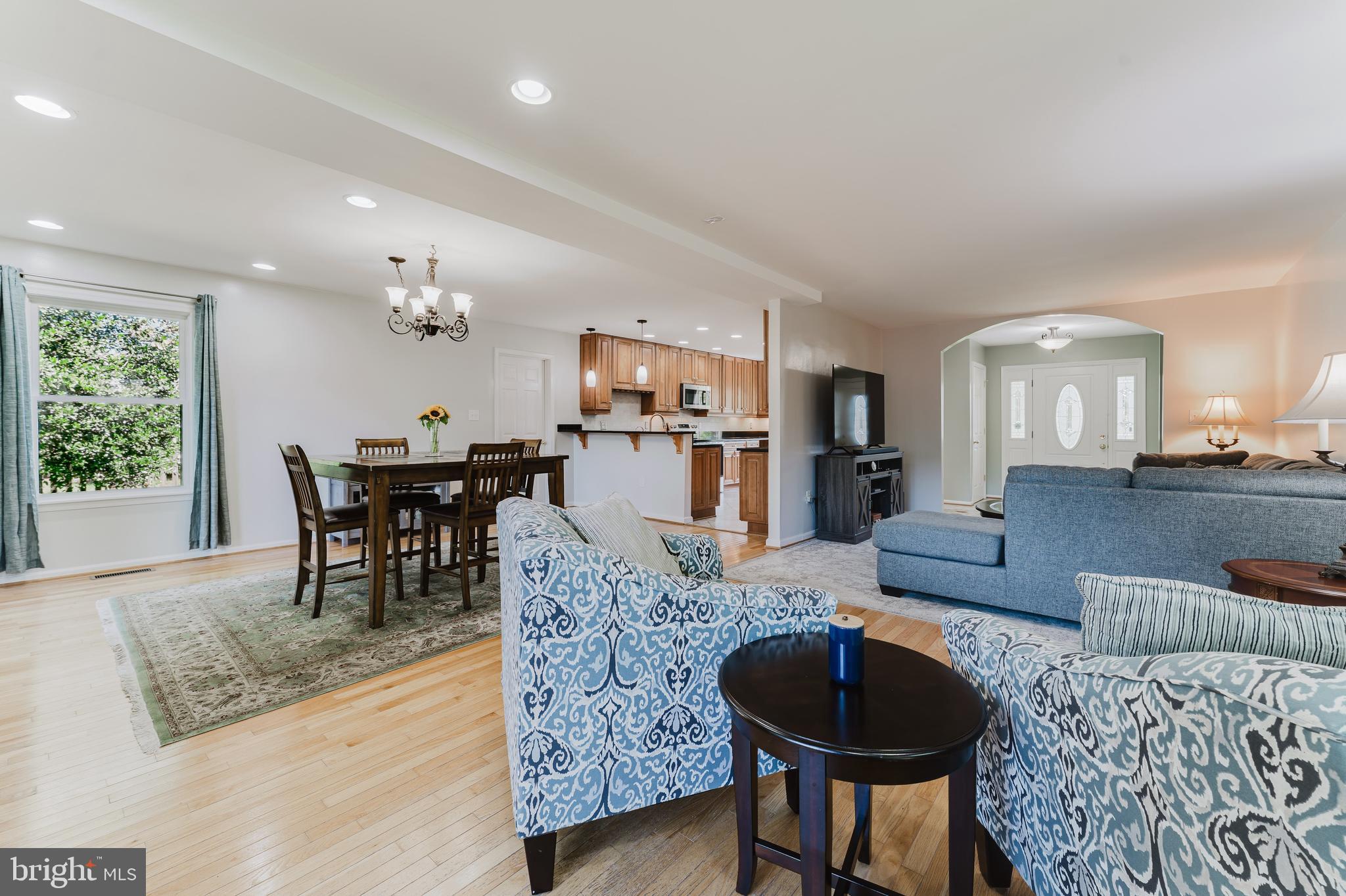 SIGNAL HILL - Residential