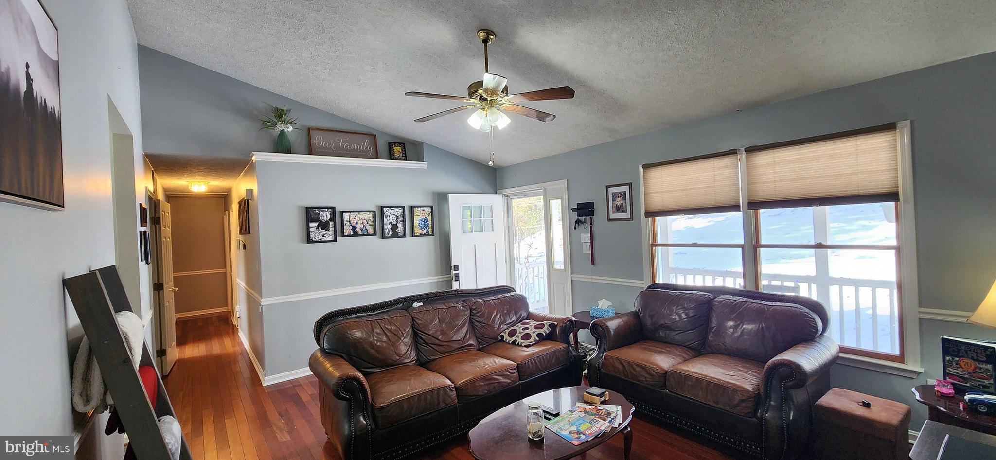 DRUM POINT - Residential