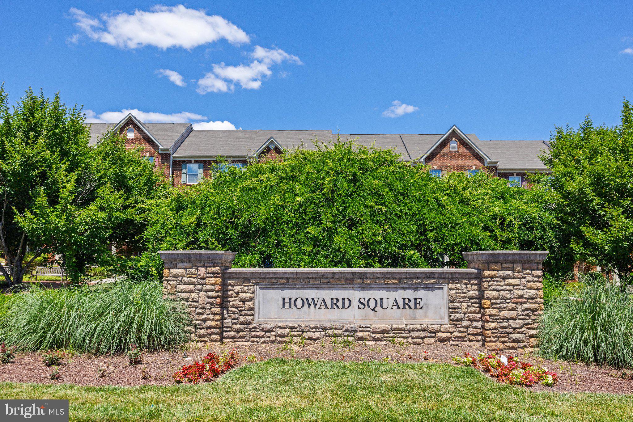 HOWARD SQUARE - Residential