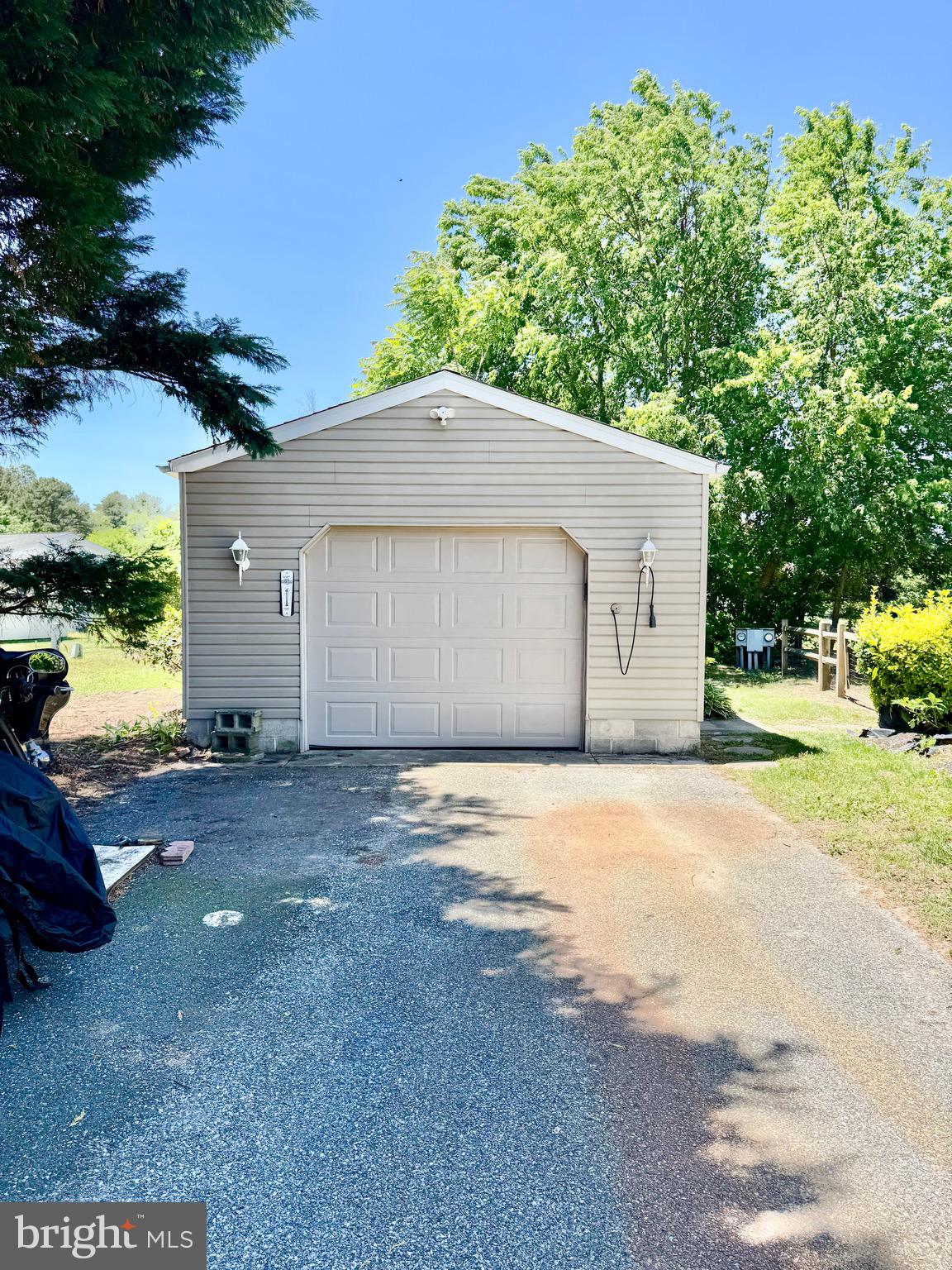 POTNETS CREEKSIDE - Residential