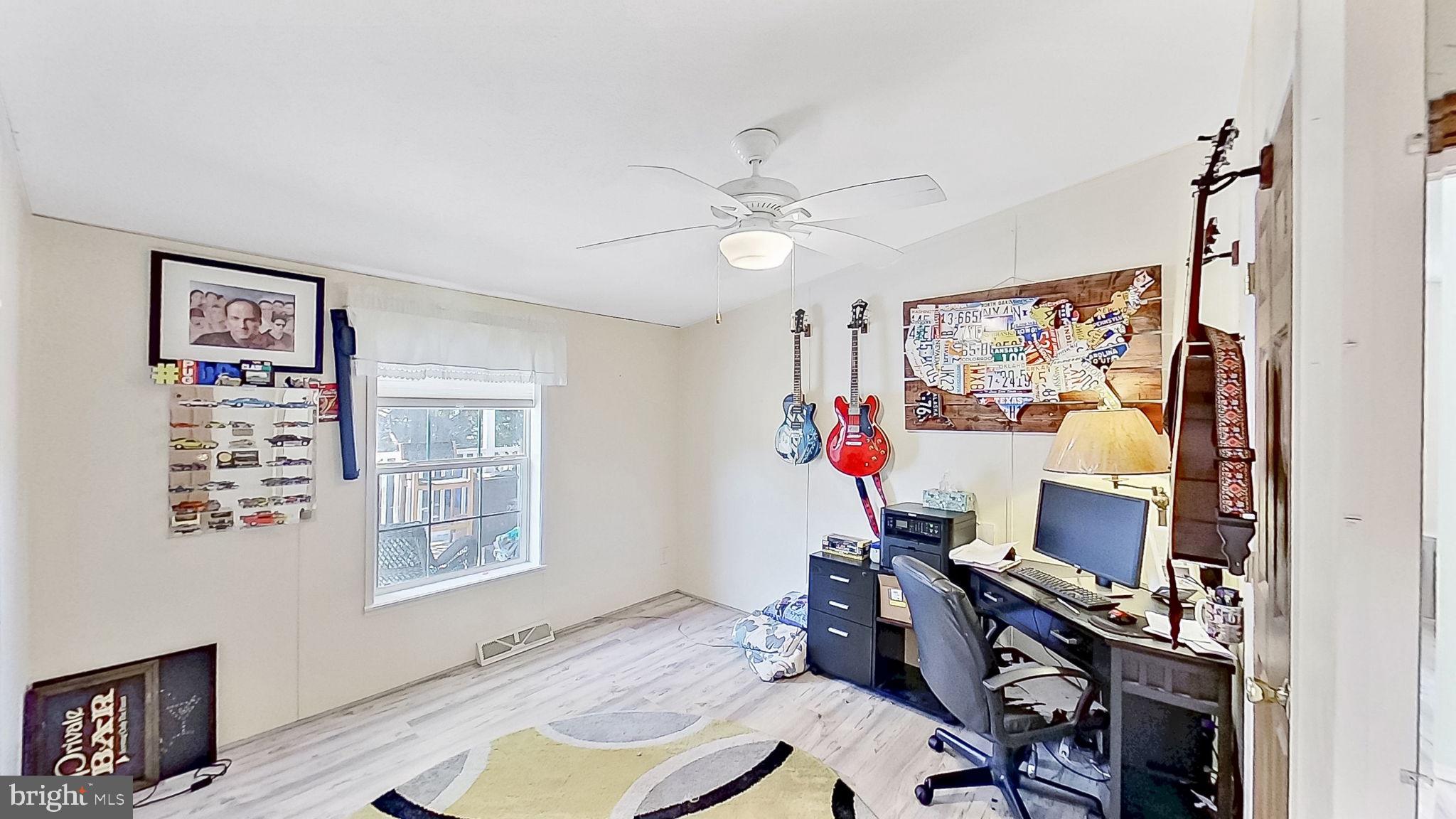 POTNETS CREEKSIDE - Residential