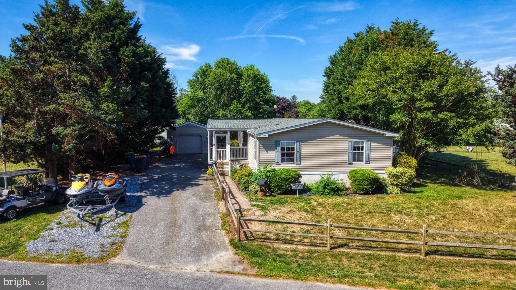POTNETS CREEKSIDE - Residential
