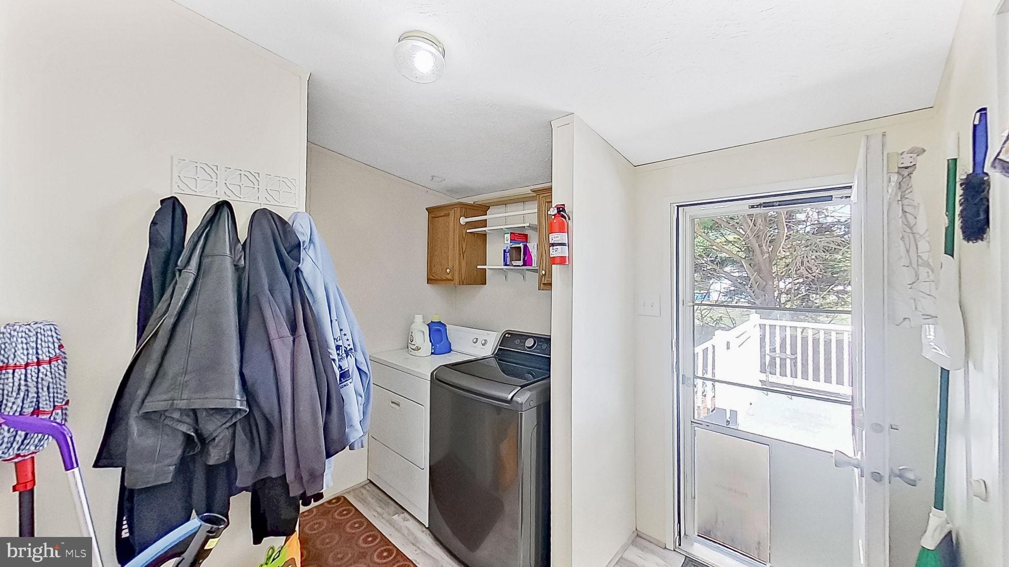 POTNETS CREEKSIDE - Residential