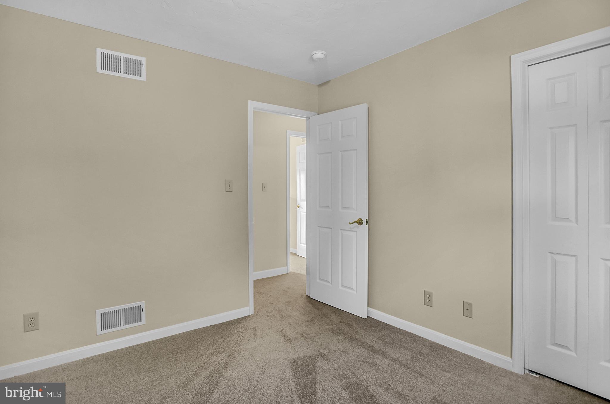 PHEASANT MEADOWS - Residential