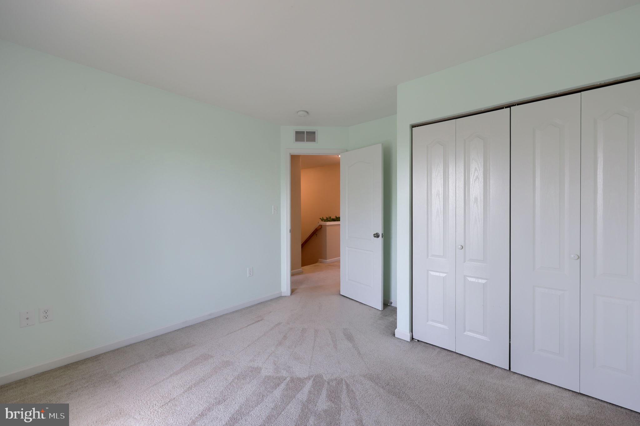 EAGLEVIEW ESTATES - Residential