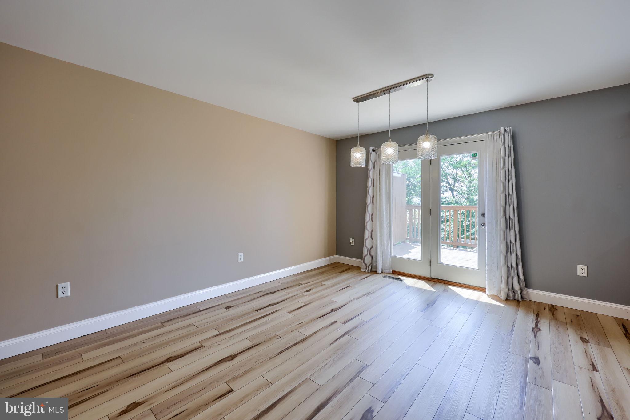 EAGLEVIEW ESTATES - Residential