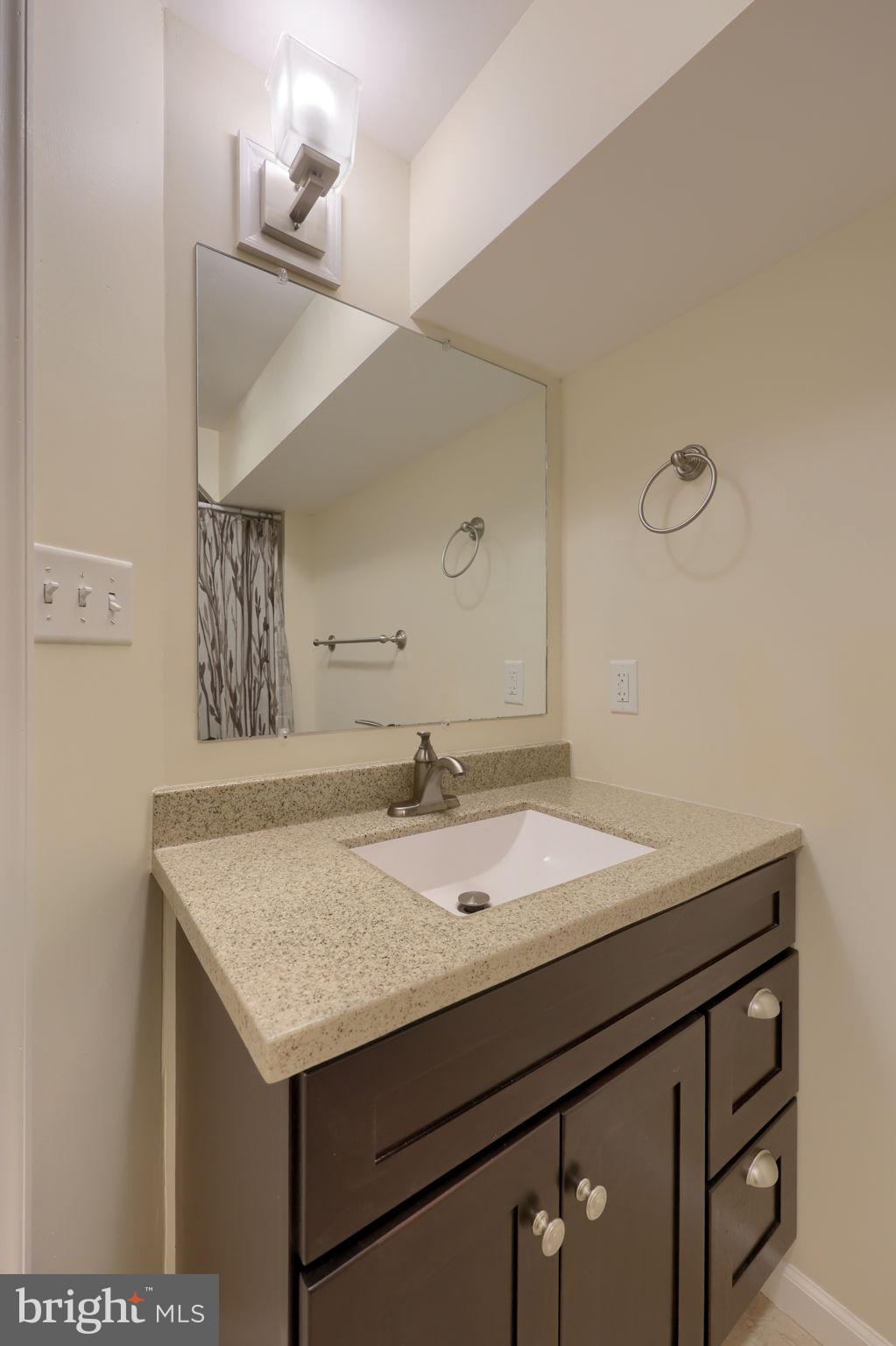 EAGLEVIEW ESTATES - Residential