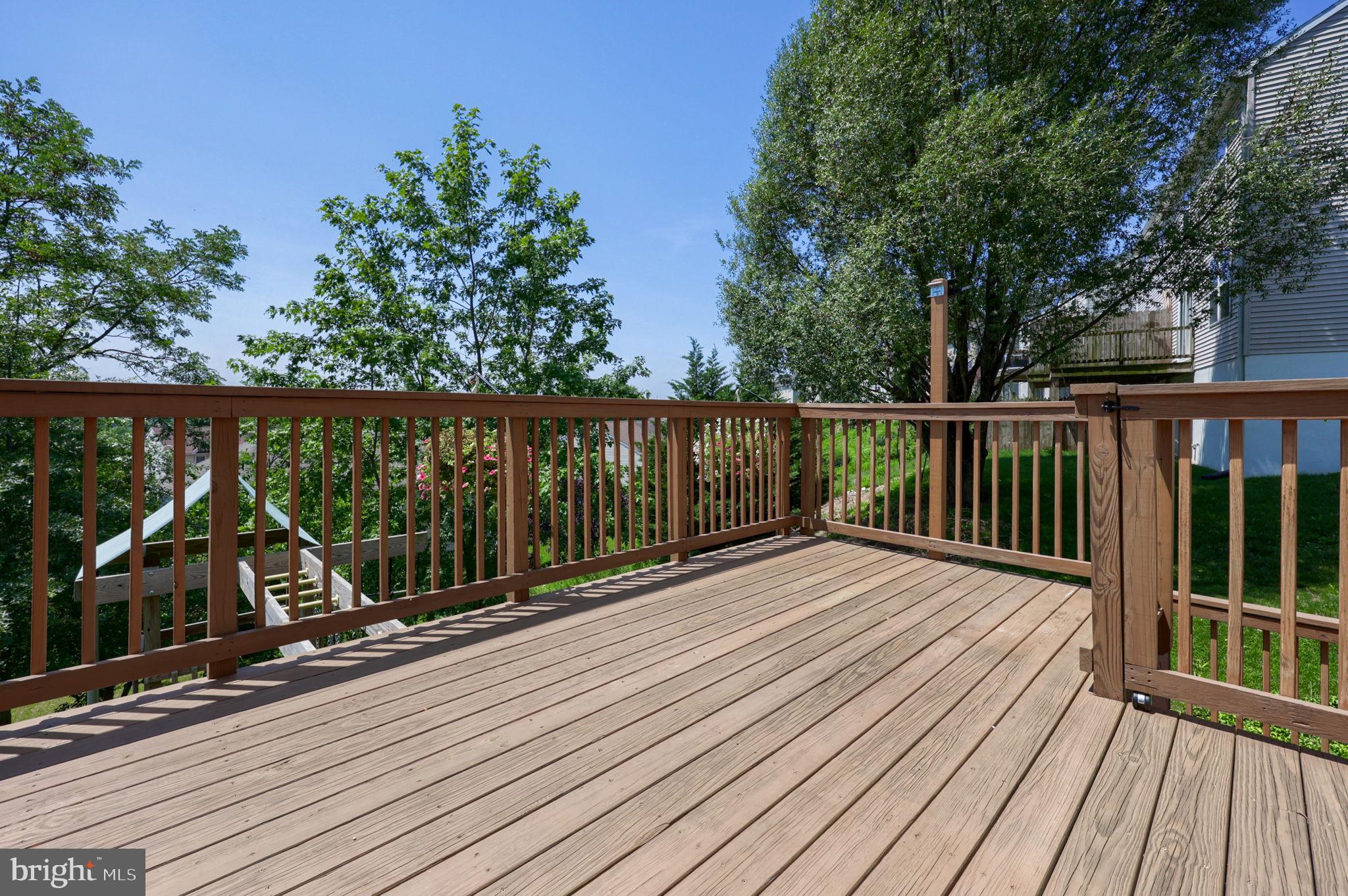 EAGLEVIEW ESTATES - Residential