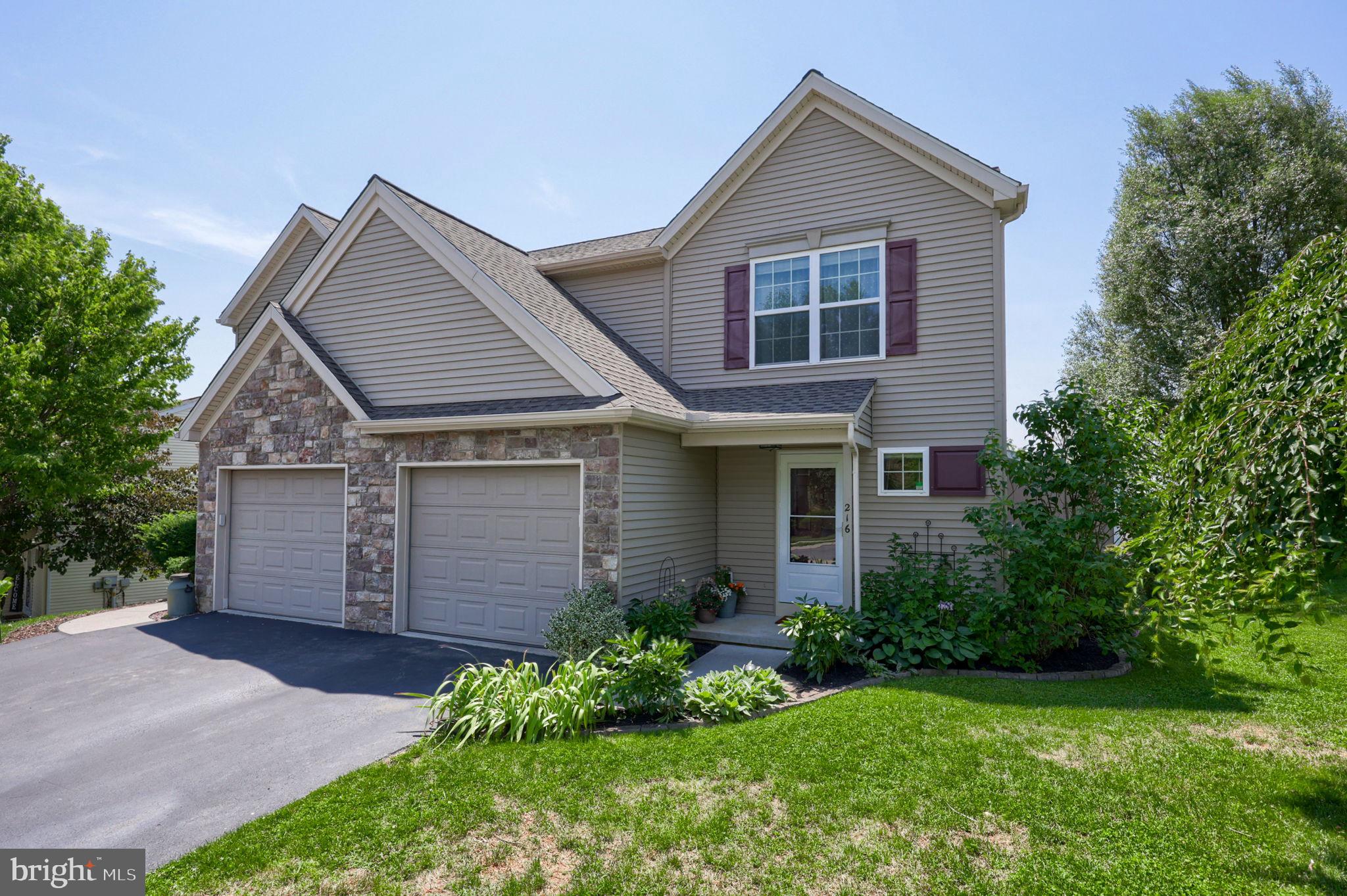EAGLEVIEW ESTATES - Residential