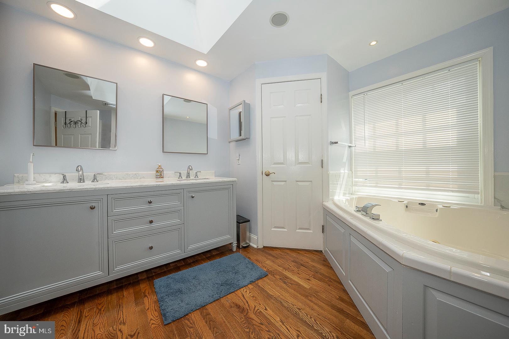 HARRITON FARM - Residential