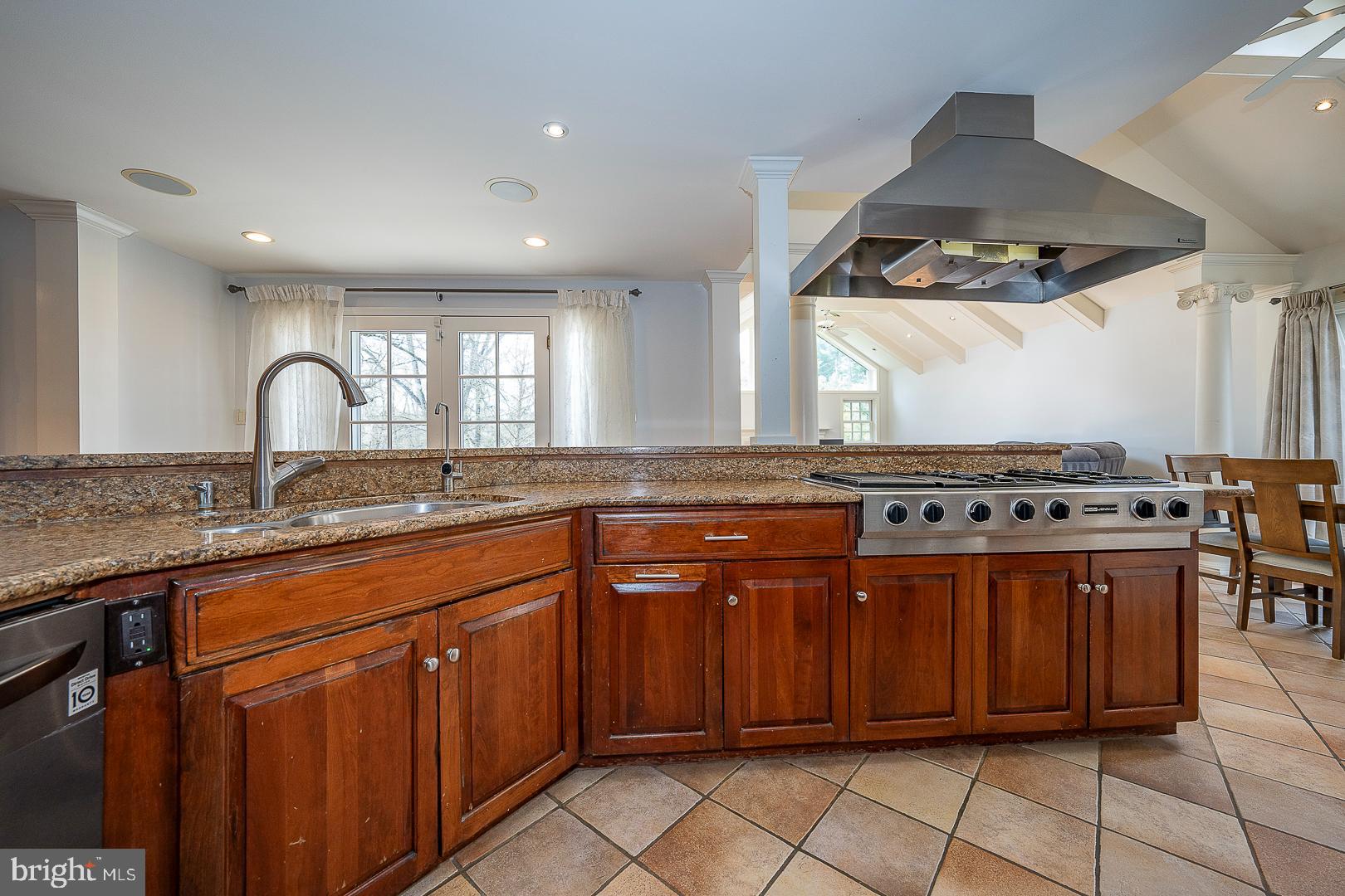 HARRITON FARM - Residential