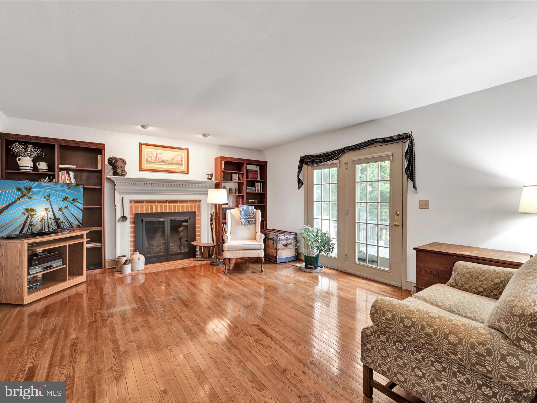 HEMPFIELD AREA - Residential