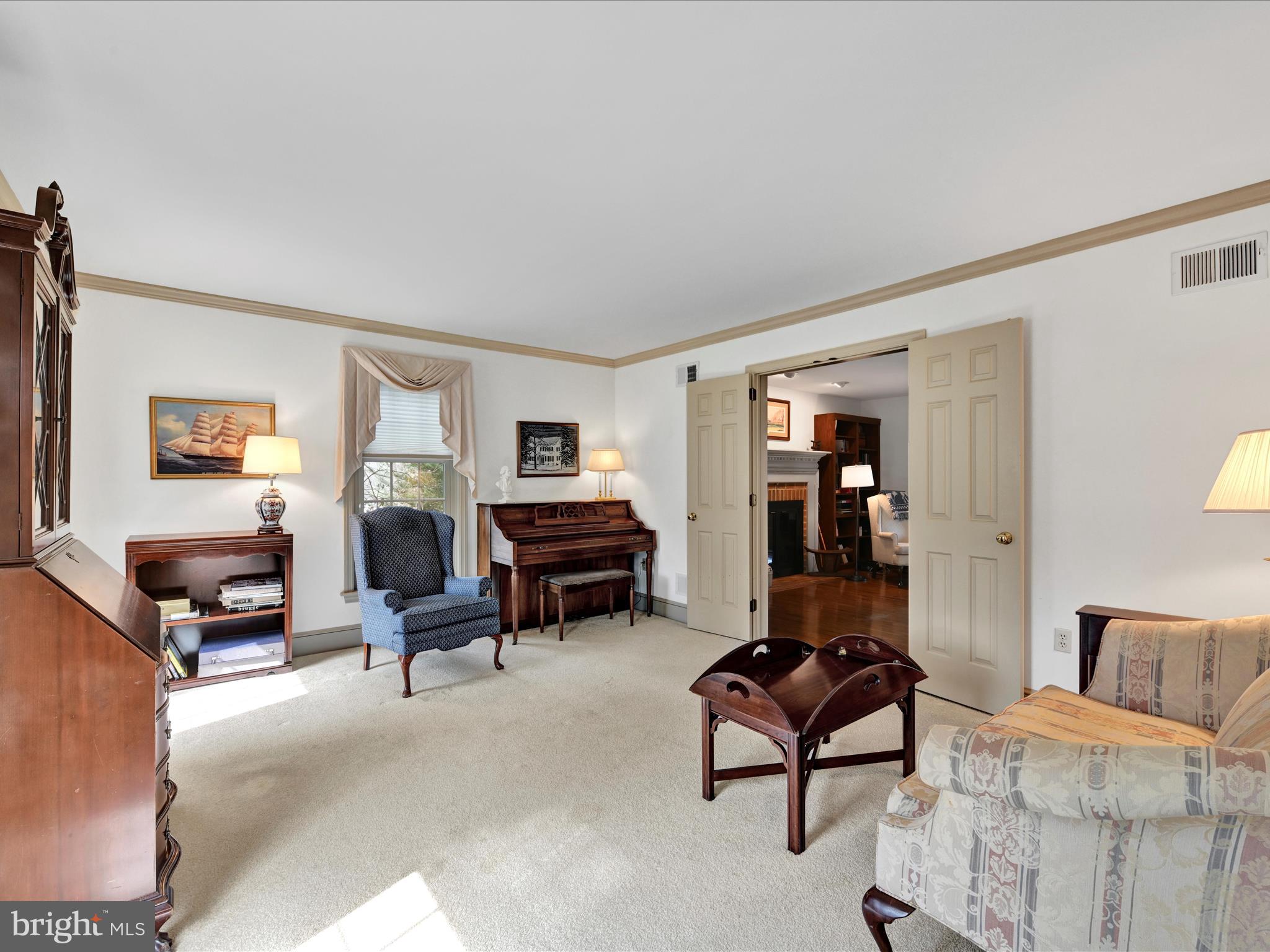 HEMPFIELD AREA - Residential