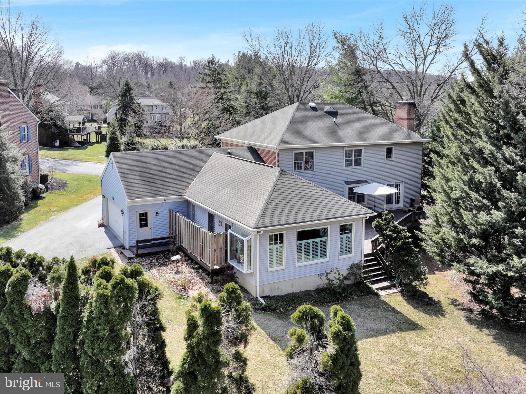 HEMPFIELD AREA - Residential