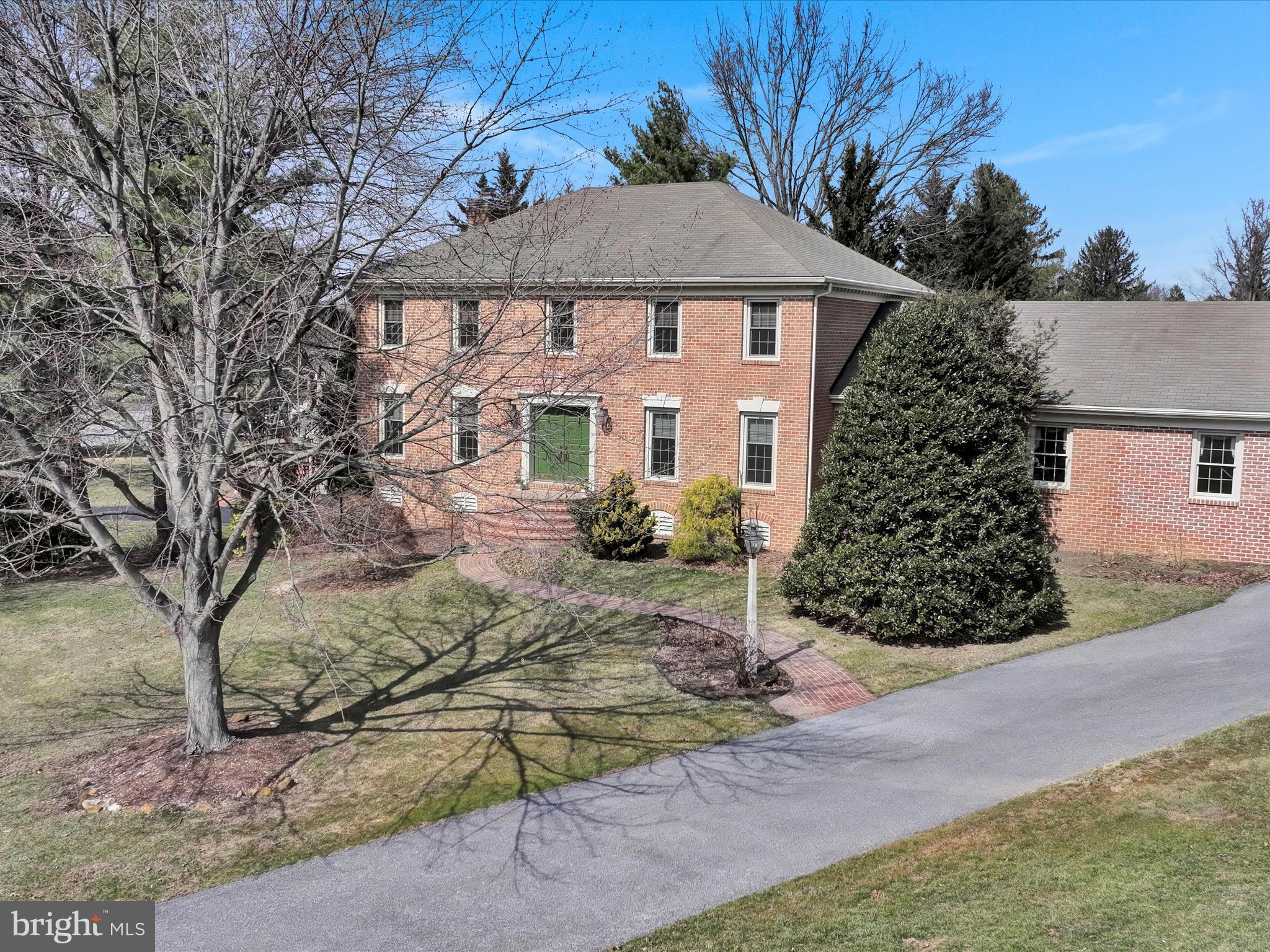 HEMPFIELD AREA - Residential