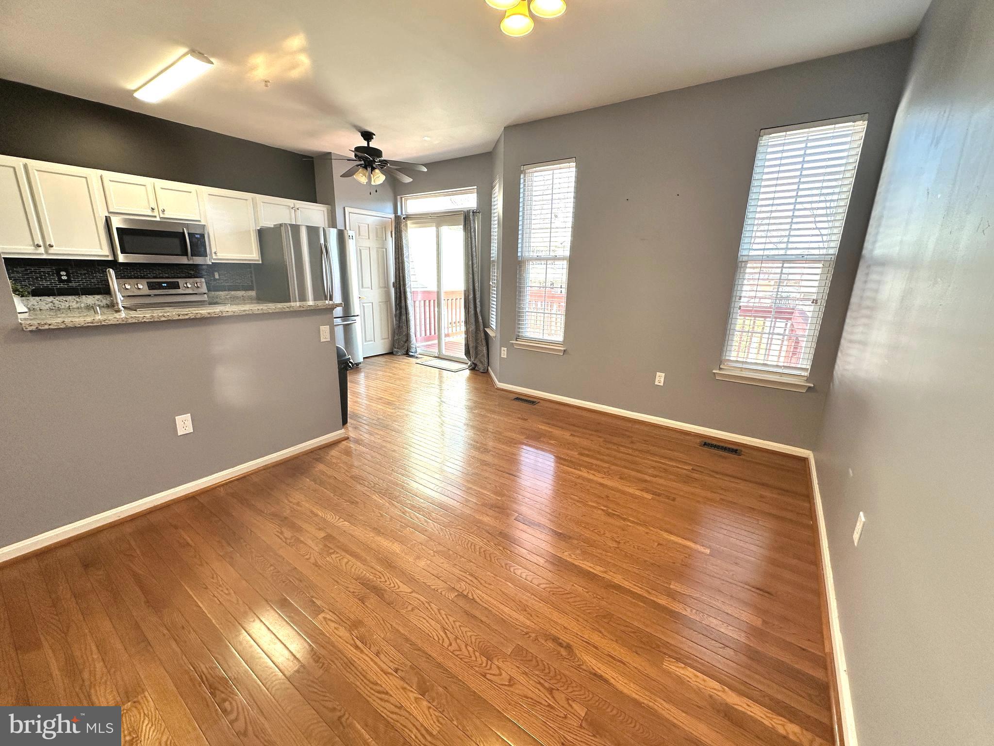 APPLEGATE NORTH - Residential Lease