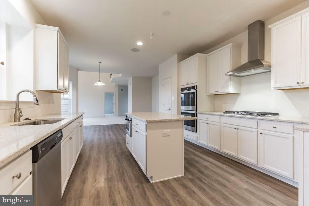 FULTON HILLS - Residential