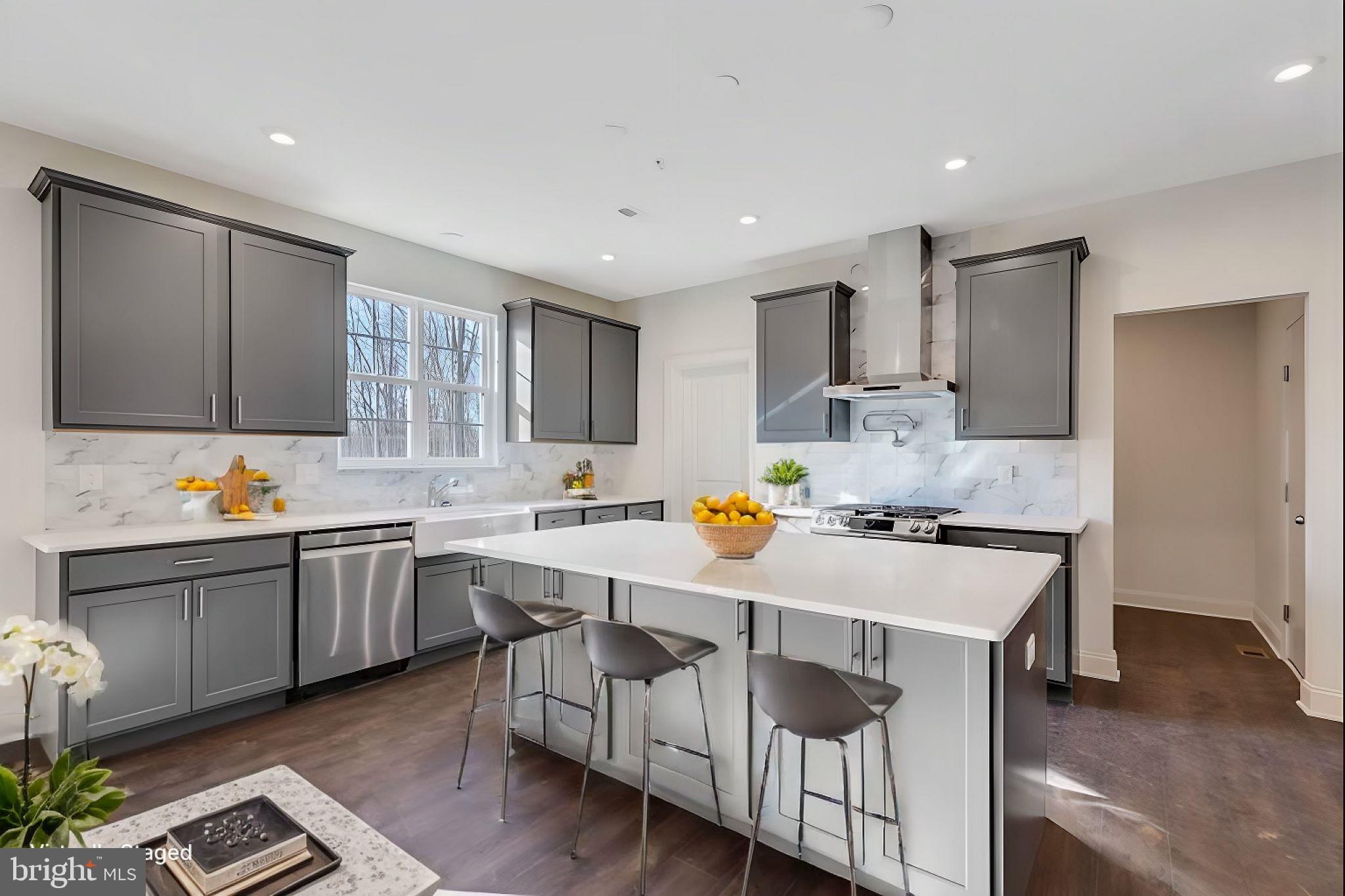 FULTON HILLS - Residential