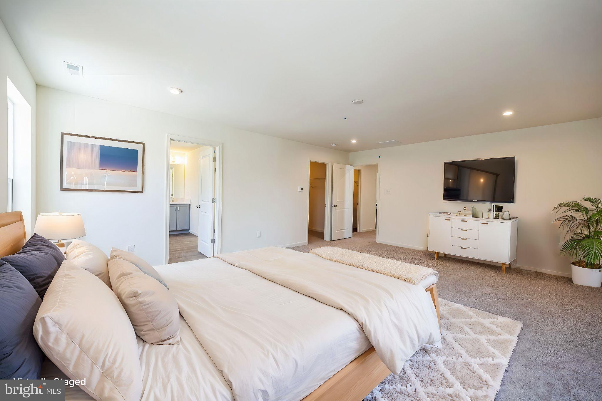 FULTON HILLS - Residential
