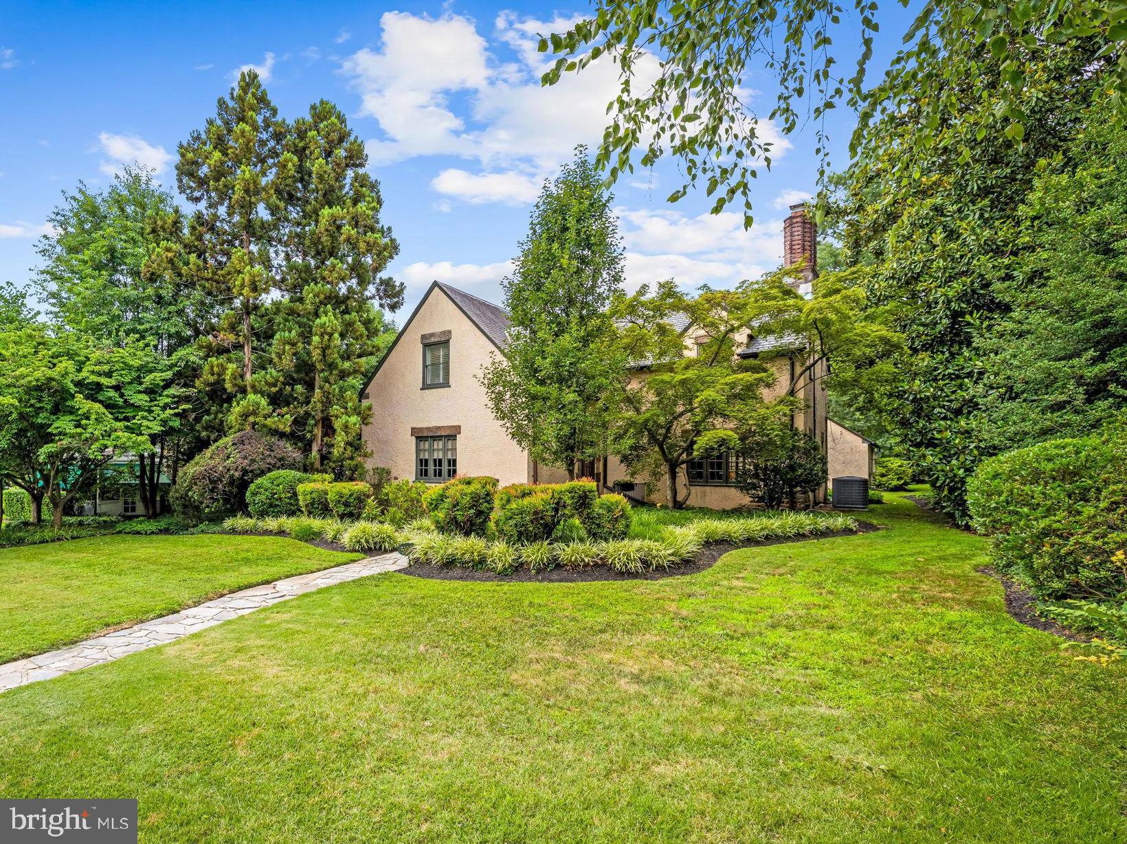 HOMELAND HISTORIC DISTRICT - Residential